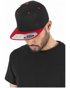 Baseball cap // Flexfit 110 Fitted Snapback blk/red